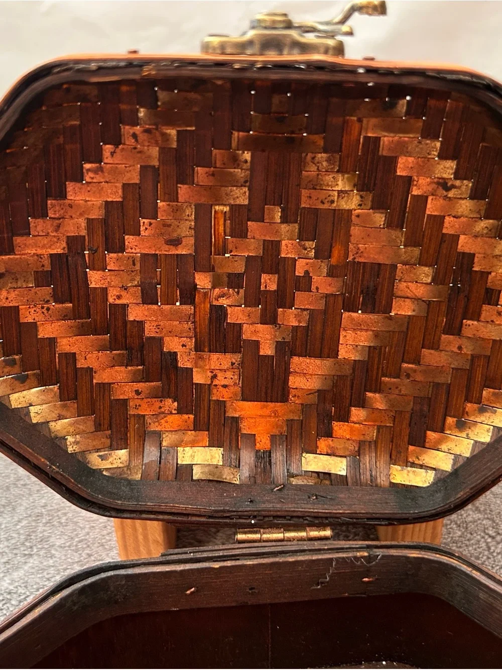 Woven Brown Rattan Jewelry Chest with Antique-Style Latch